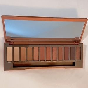 Urban Decay NAKED Heat Eyeshadow Palette